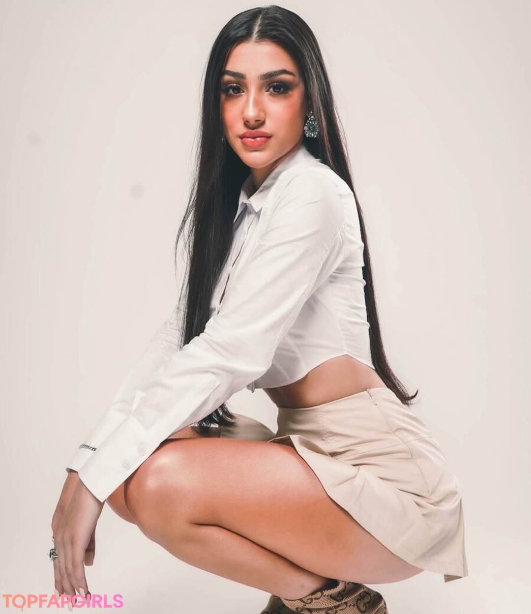 Bia Miranda porn actress gallery