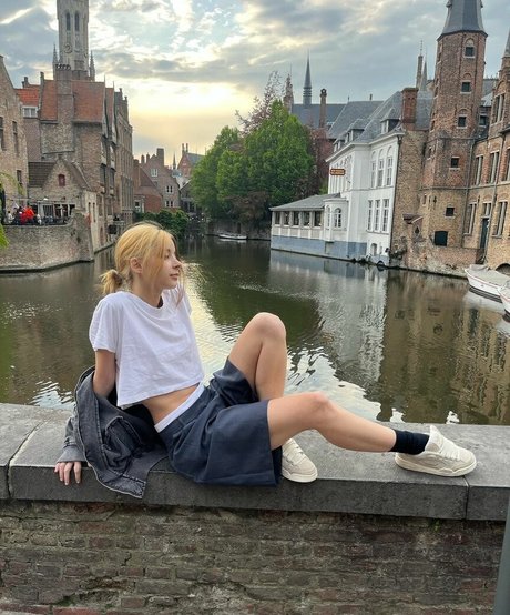 Thaiga pornstar adult image