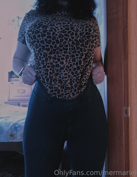 big dildo onlyfans art naked galleries