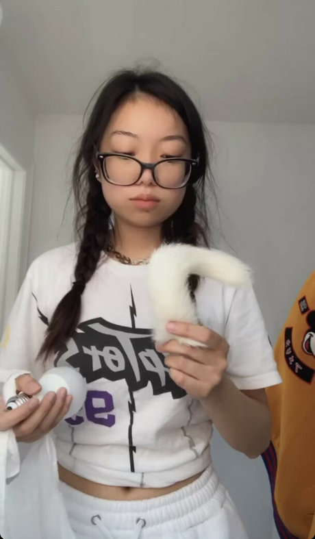 leather leggings onlyfans free picture