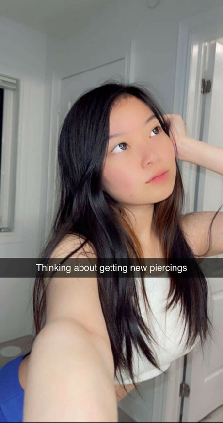 Fruitypoppin adult model image