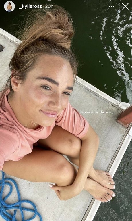 Kylie Holbeck star xxx photos