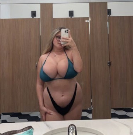 Abby J sexy model pics