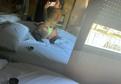 college girls onlyfans art nude photo