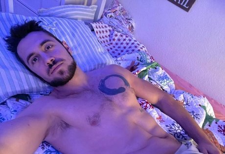 male asian onlyfans sexy xxx photo