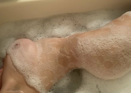 mykenzieren art actress pics