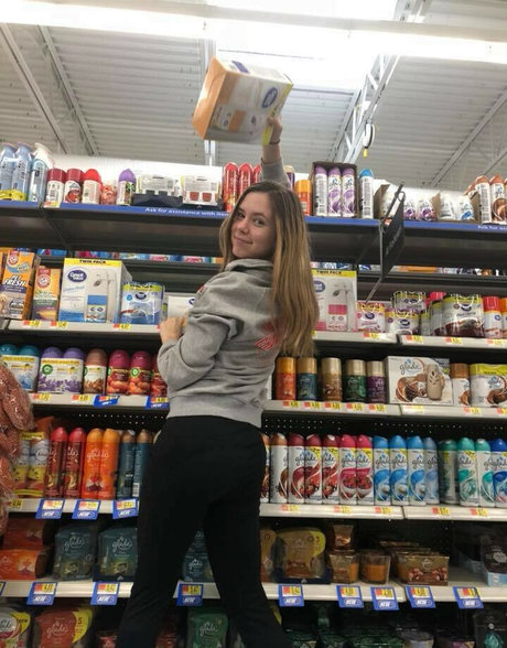 Nyannyancosplay naked model pictures