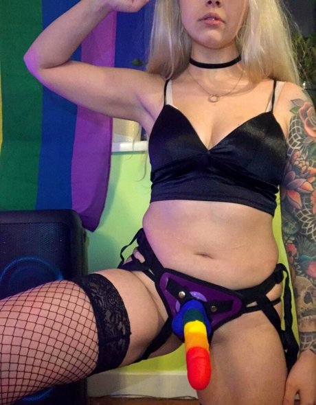 mistressmercyxox exclusive model photo