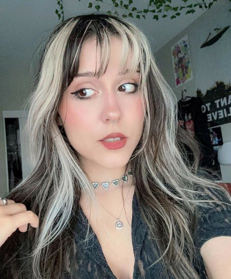 Rottenpapi star sexy images