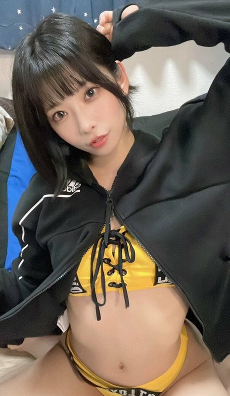 Misaco pretty pornstar pictures