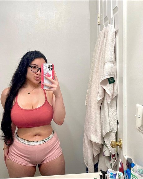 iokalissa sex model images