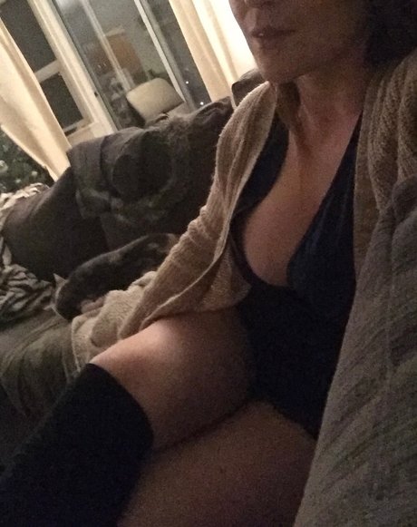 Olivia Grace model erotic picture