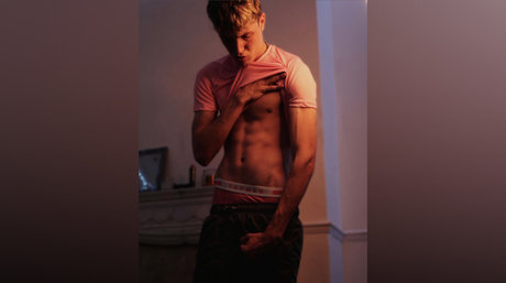 MASTER TOM_ star best pictures