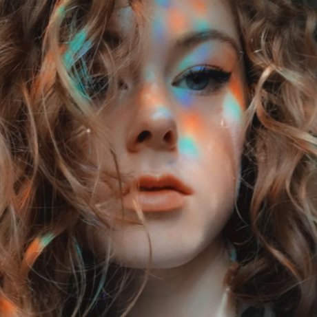 Chloe Novia art model images