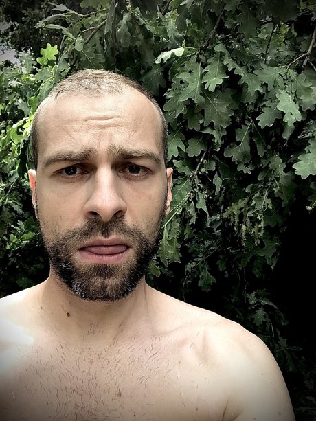 Nivegna67frenchgay sex star img