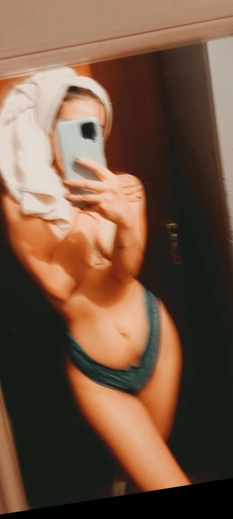 Peonia model erotic photo