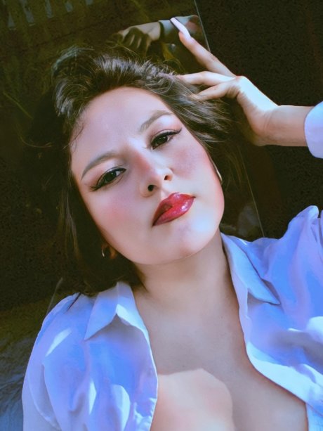 Peligro hot model gallery