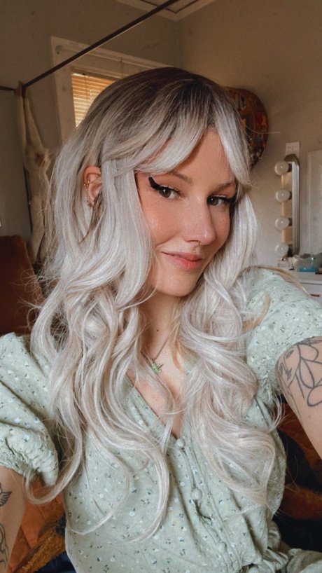 Peachy Leigh_ hd actress gallery