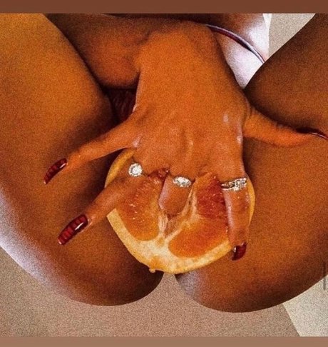 OuttaTheOrdinary_ star beautiful gallery