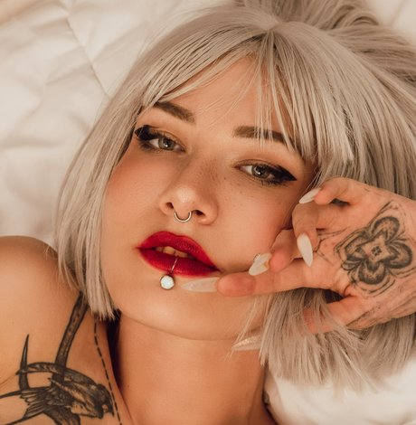 OnlySky by Skydot sexy model pic