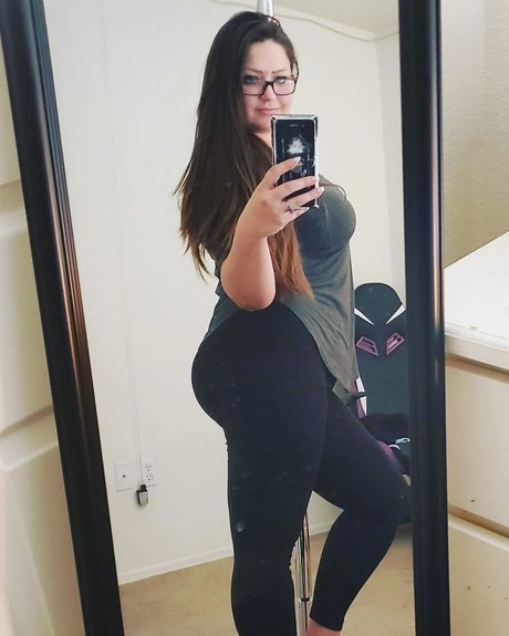 OnlyLuv sexy model pics