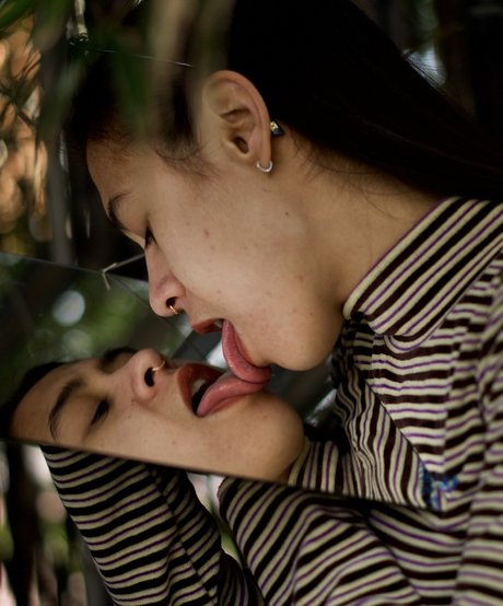 Prana_ pornstar adult photo