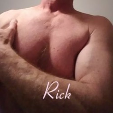 Rick Pounder erotic model pic