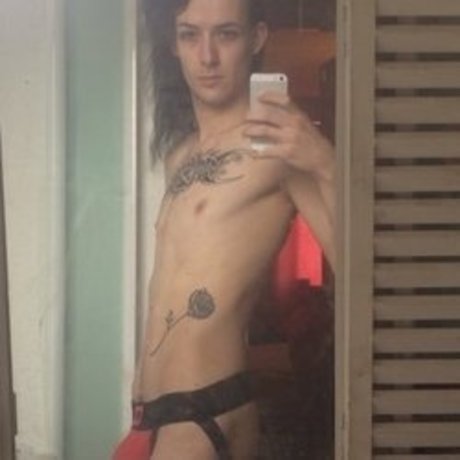 _Tr eat my a_ beautiful model galleries