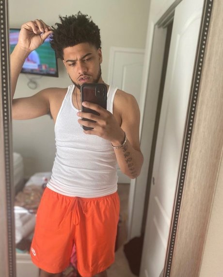 PlayBoyGem naked pornstar photo