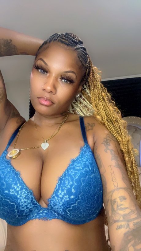 Phuckyotattzz xxx pornstar image