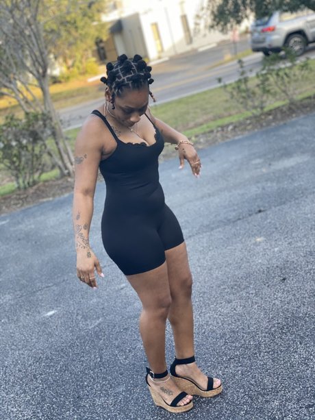 Prettynpink pornstar hd pictures