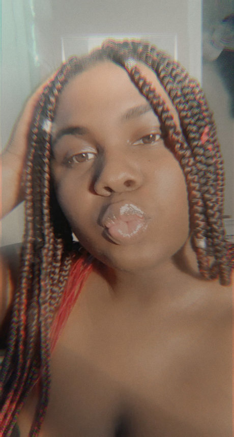 goddess adri_ pretty model img