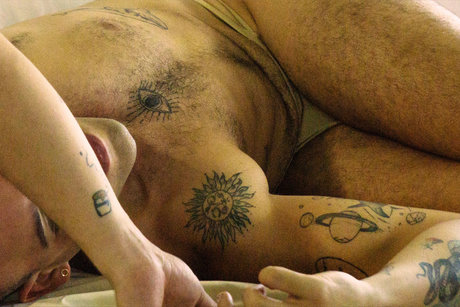 Oscar Miguel model nudes img