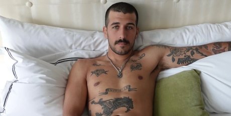 Ricky Ravioli porn star pictures