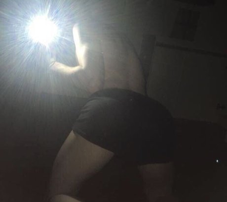 Richardbby porn model image