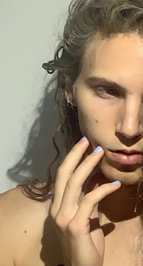 puppycat_ star top picture