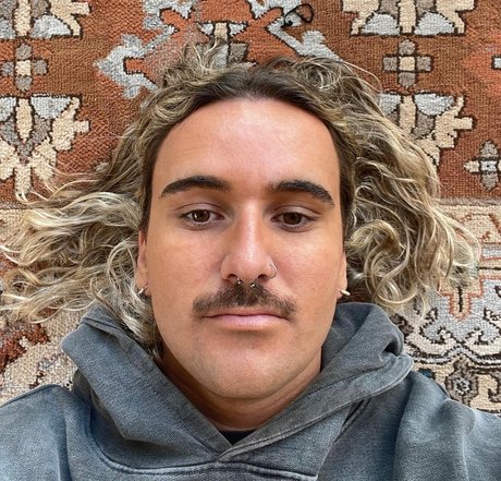 Rhys Harries model nude images