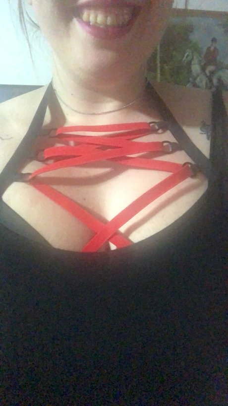 Reina Sasu erotic actress image