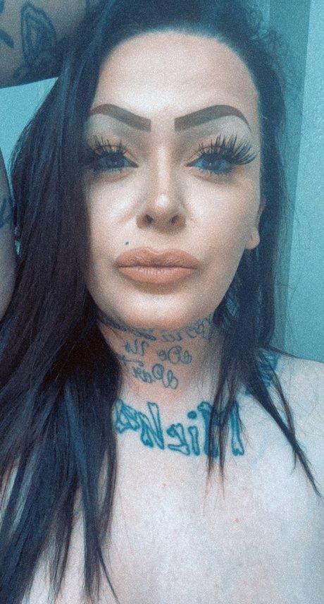 Phenix Reigns best model img