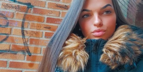 _R A X E T Q U E E N_ free star archive