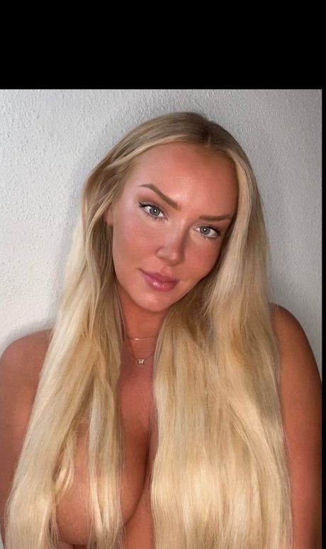 Mariah May perfect actress photo