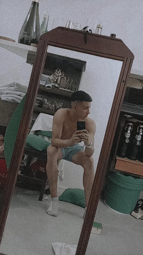 Fernando Manriquez star nudes pic