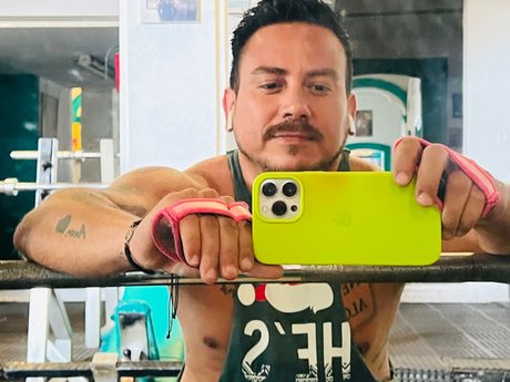 Roi Pineda free star image