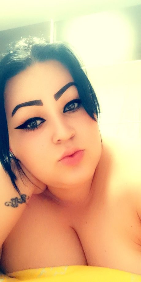 Roxana Ene star archive