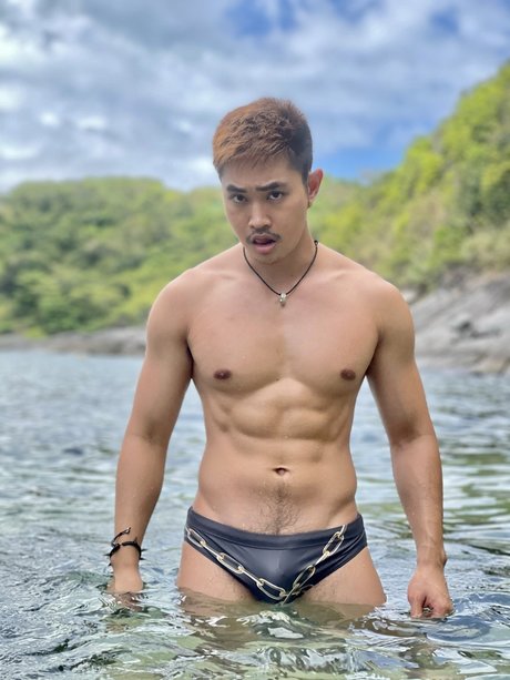 _XL Marin Free Account star sexy photos