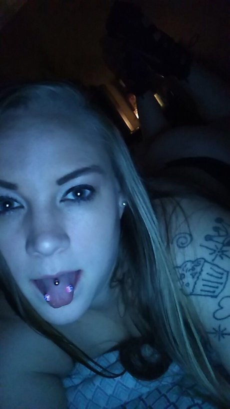 Marilyn Kash art model photo