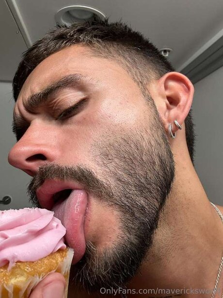 MAVERICK_ model best gallery