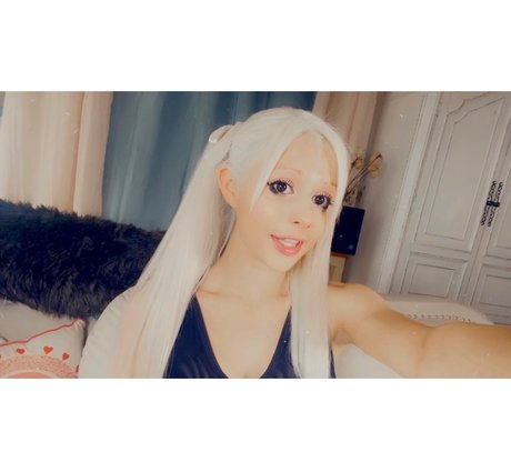 Bambi Doll pornstar erotic galleries