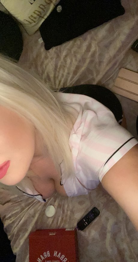 Kaz model adult pics