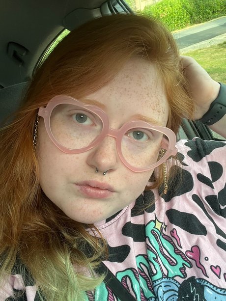 Gamer Girl TF_ model sex archive